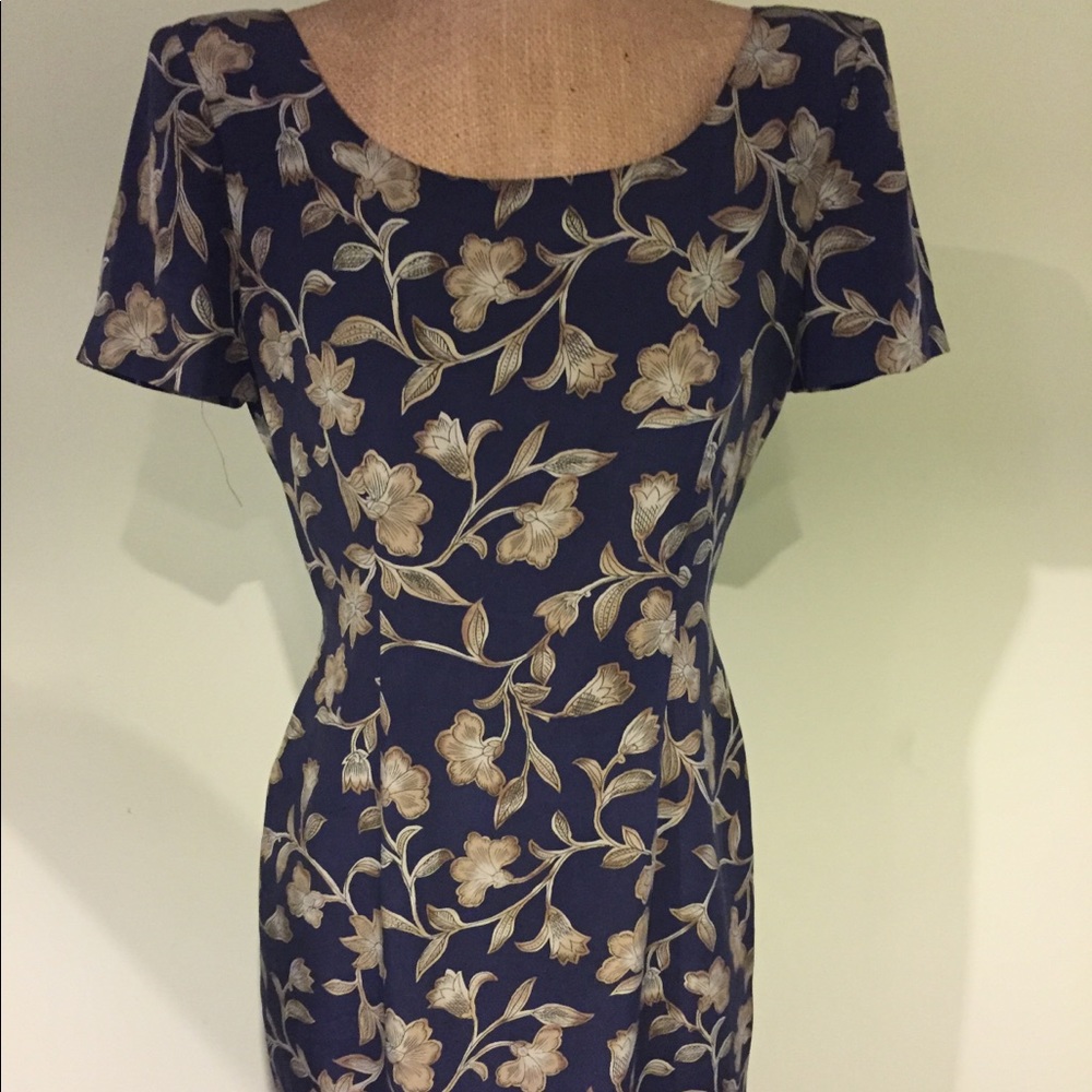 Dress ~ Size 4 ~ Maggy London by Kenneth Nolan